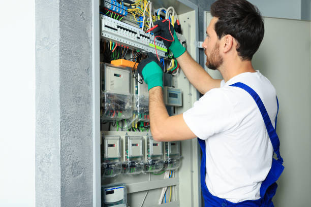 Best Affordable Emergency Electrician  in Carrollton, GA